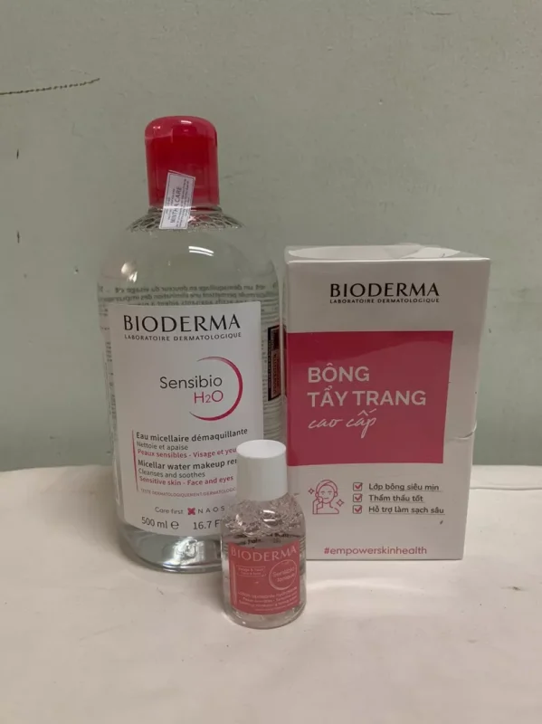 nước tẩy trang tốt nhất hiện nay Bioderma Sensibio H2O Micellar Water